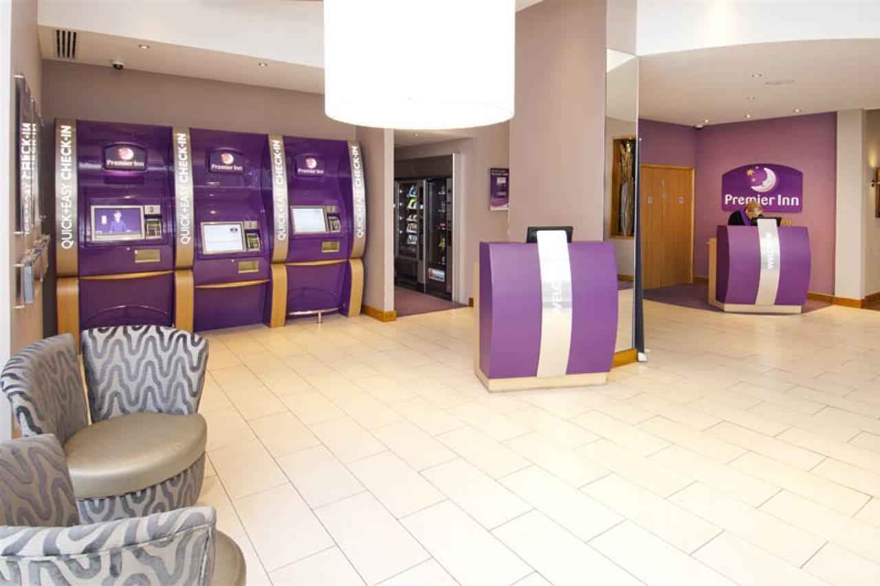 Premier Inn London City Экстерьер фото