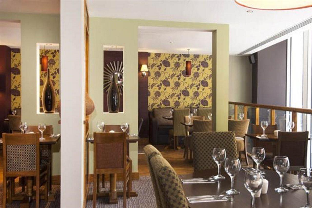 Premier Inn London City Экстерьер фото